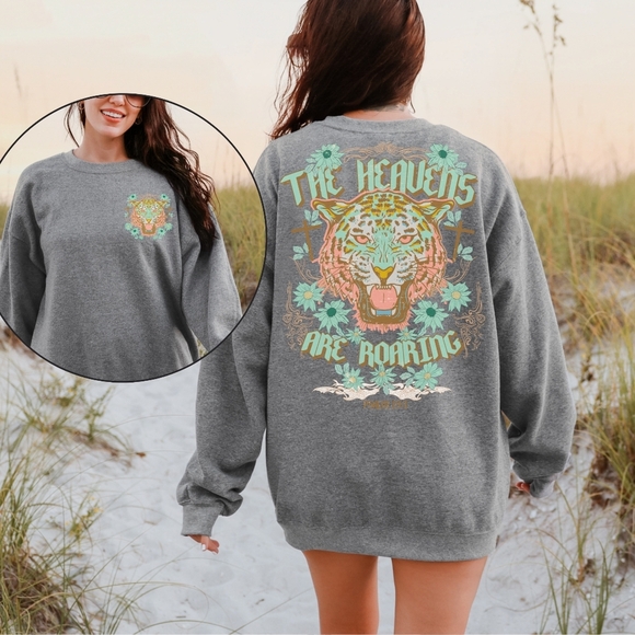 Heavens Are Roaring Psalm 19:1 Bible Tiger Christian Faith Religious Sweatshirt - Picture 14 of 16